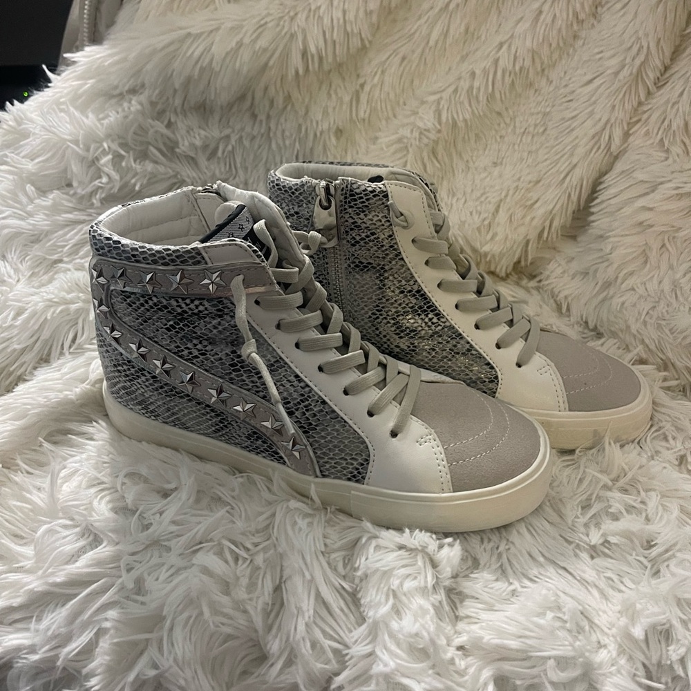 vintage havana sneakers